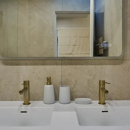 Place De La Bastille Cozy And Modern 2bd Appartamento