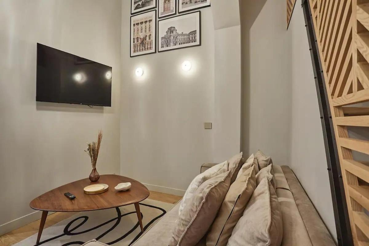 Place De La Bastille Cozy And Modern 2bd Appartamento